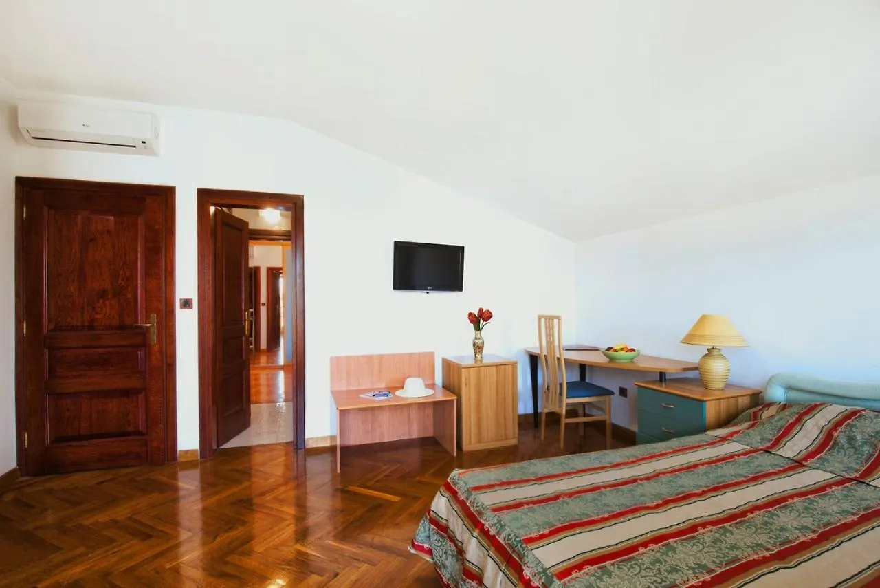 Villa Sveta Eufemija Bed End Breakfast I Rovinj Bed & Breakfast
